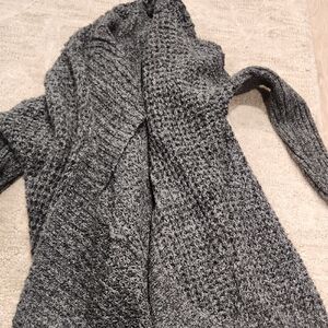 Abercrombie & Fitch Gray Knit Cardigan